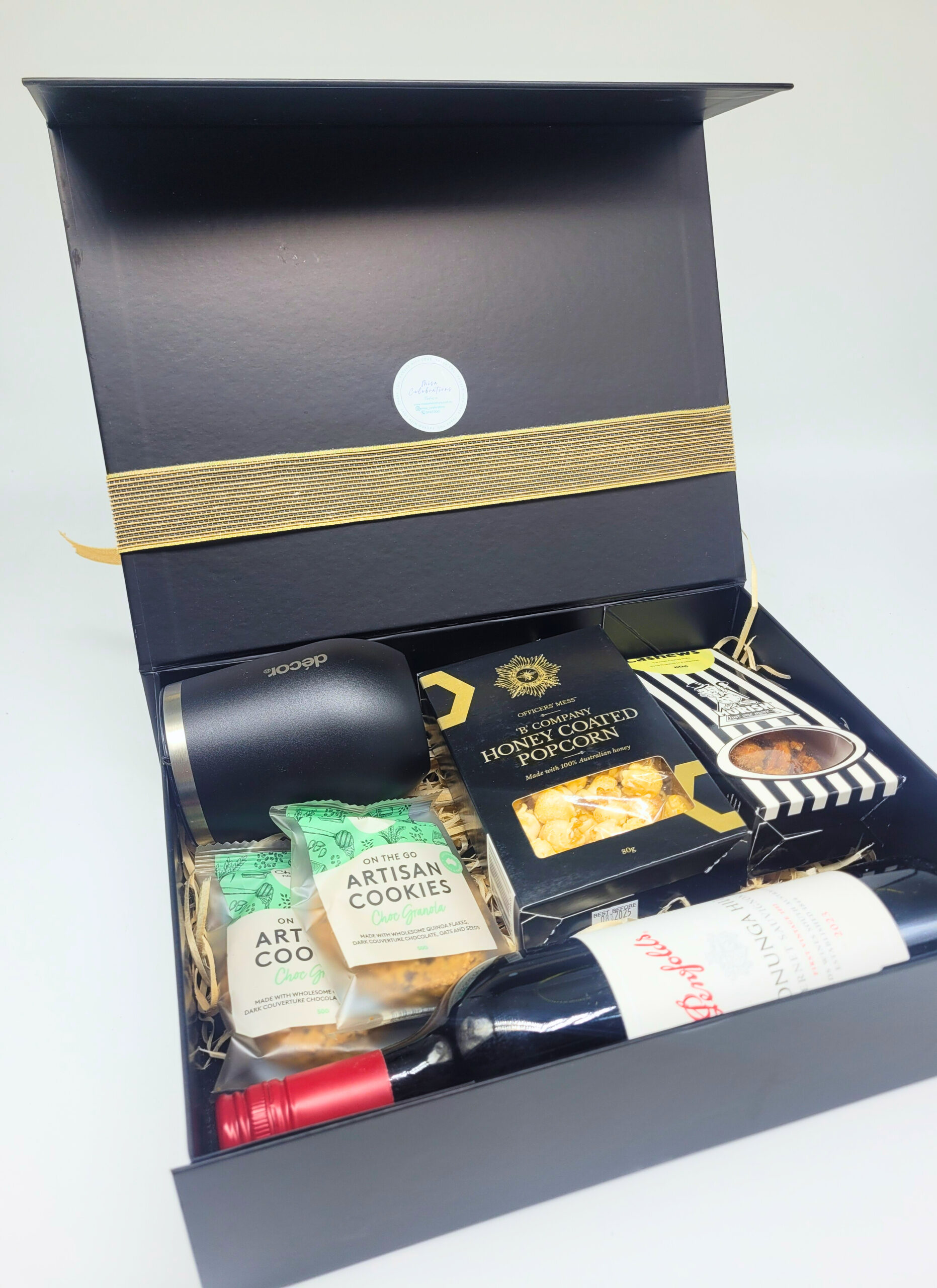 Wine & Nibbles Gourmet Hamper