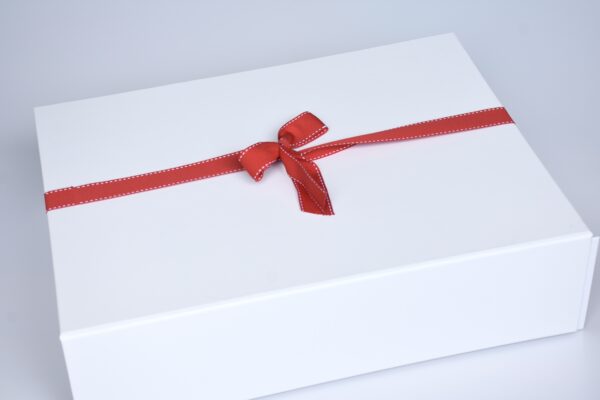 Deluxe Wine Hamper - Image 9