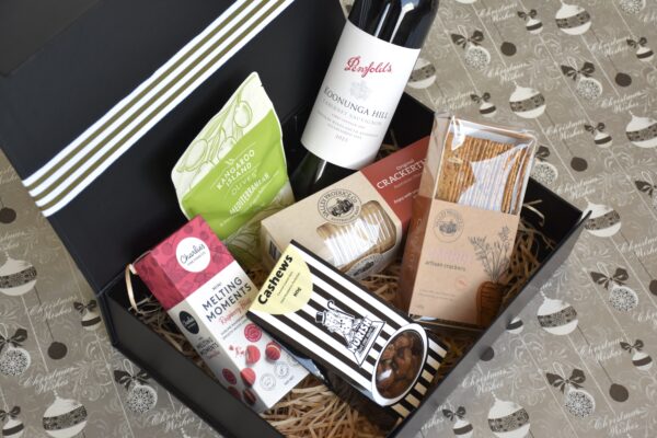 Wine Lovers Gift Hamper - Image 2