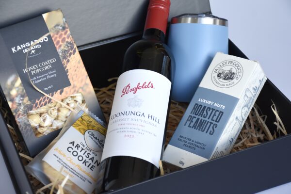 Wine & Nibbles Gourmet Hamper - Image 6