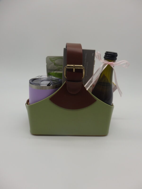 Bubbly Lover Basket