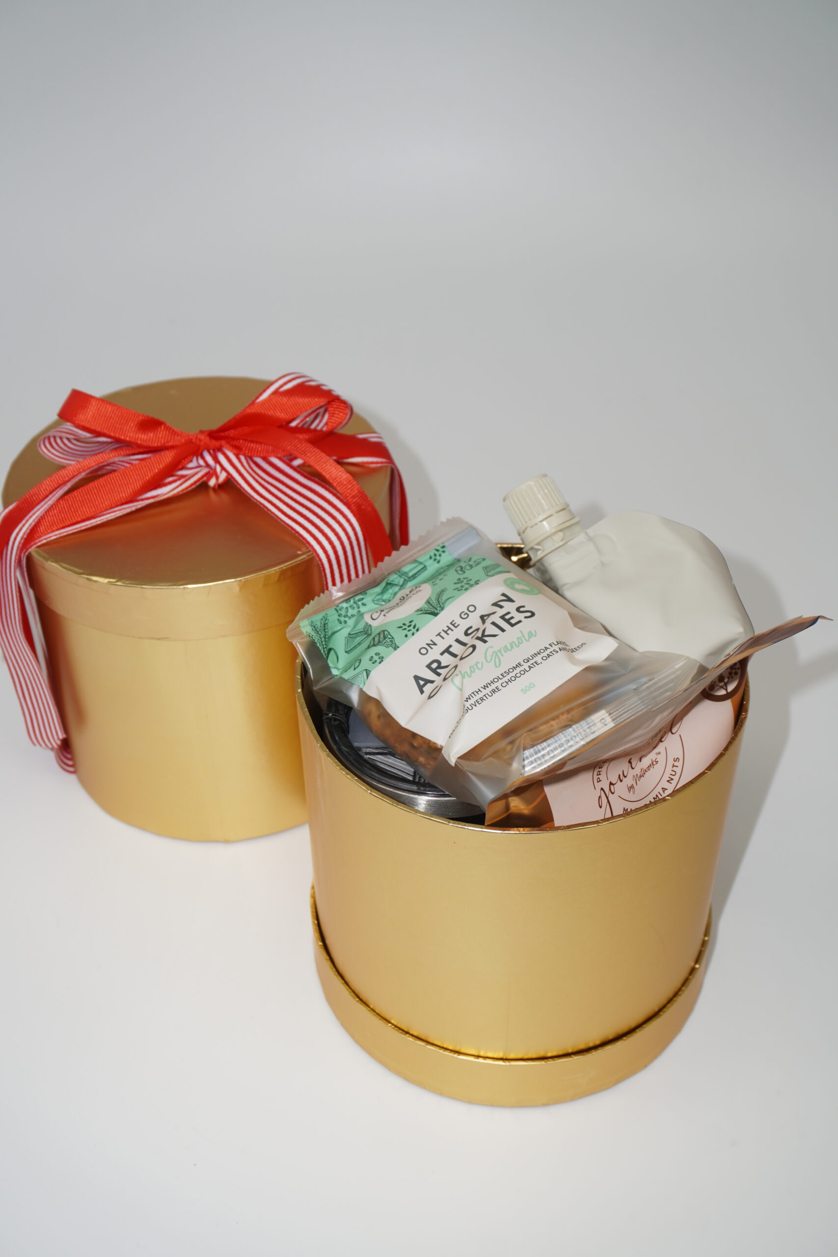 Gold Festive Gift Box - Image 5