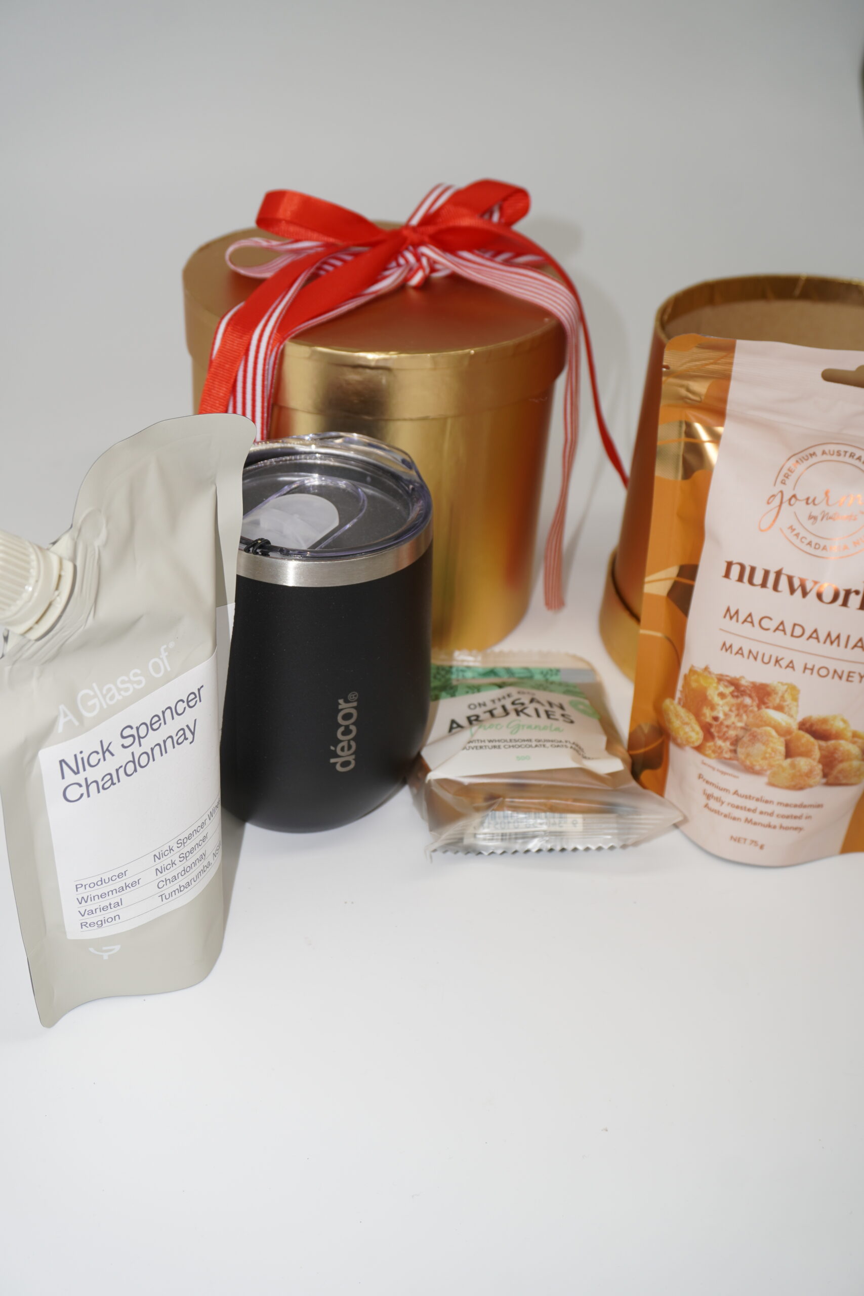 Gold Festive Gift Box - Image 4