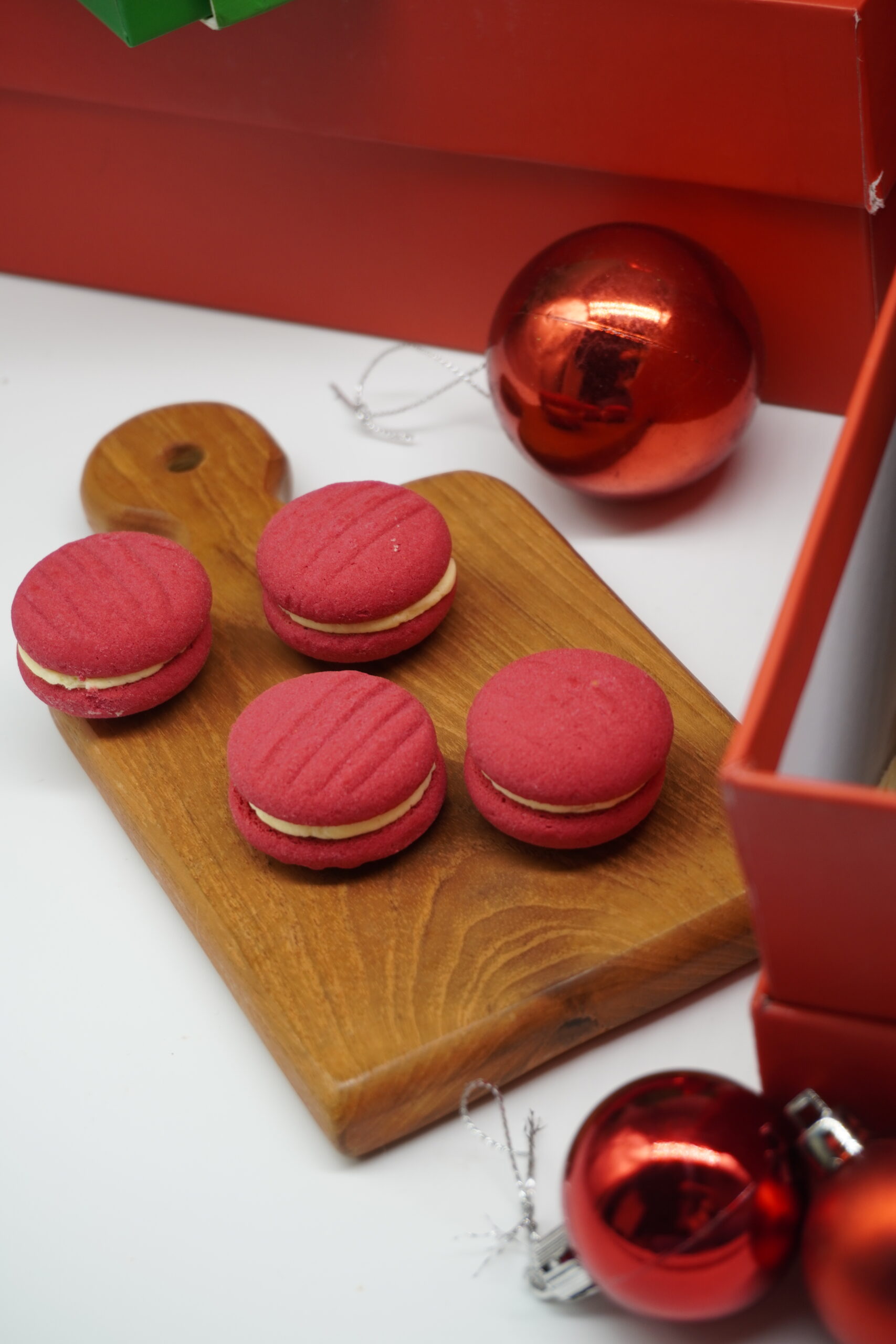 Premium Wine & Gourmet Christmas Gift Box - Image 3